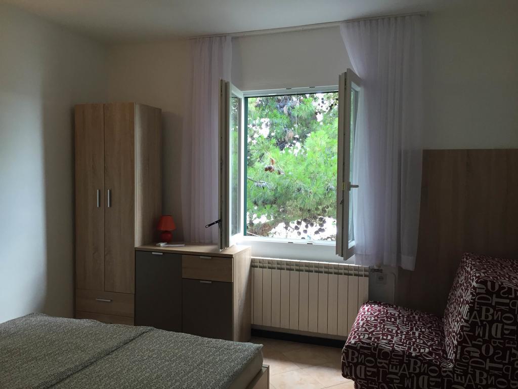 Apartment Puh Бетина Екстер'єр фото